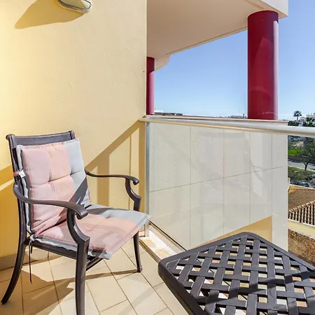 Sea View Apartment, Ac, Wifi, Pool